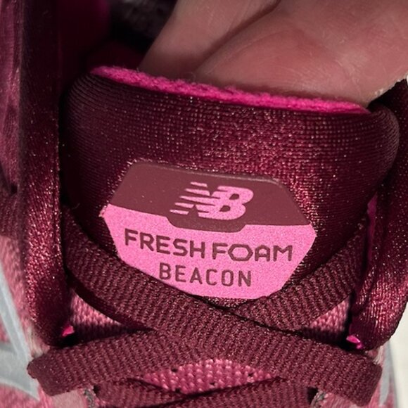 New Balance Fresh Foam Beacon V2 Running Sneakers Women's Size 7.5D - Picture 12 of 16